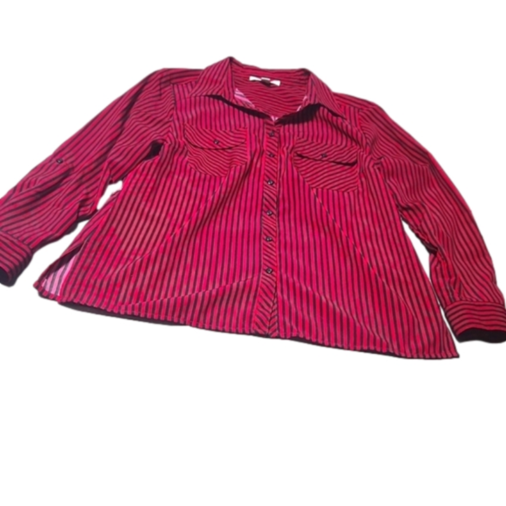 Studio Works Button Up Size Medium